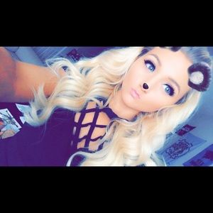 Meet your Posher, Emma